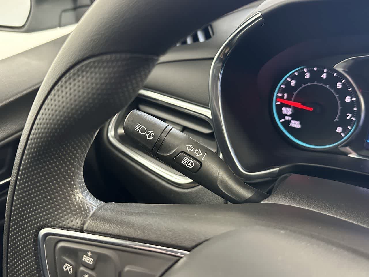 Thumbnail: 2023 Chevrolet Equinox - 17