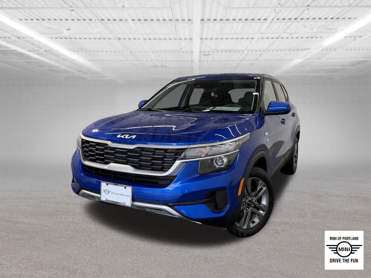 Thumbnail: 2023 Kia Seltos - 1