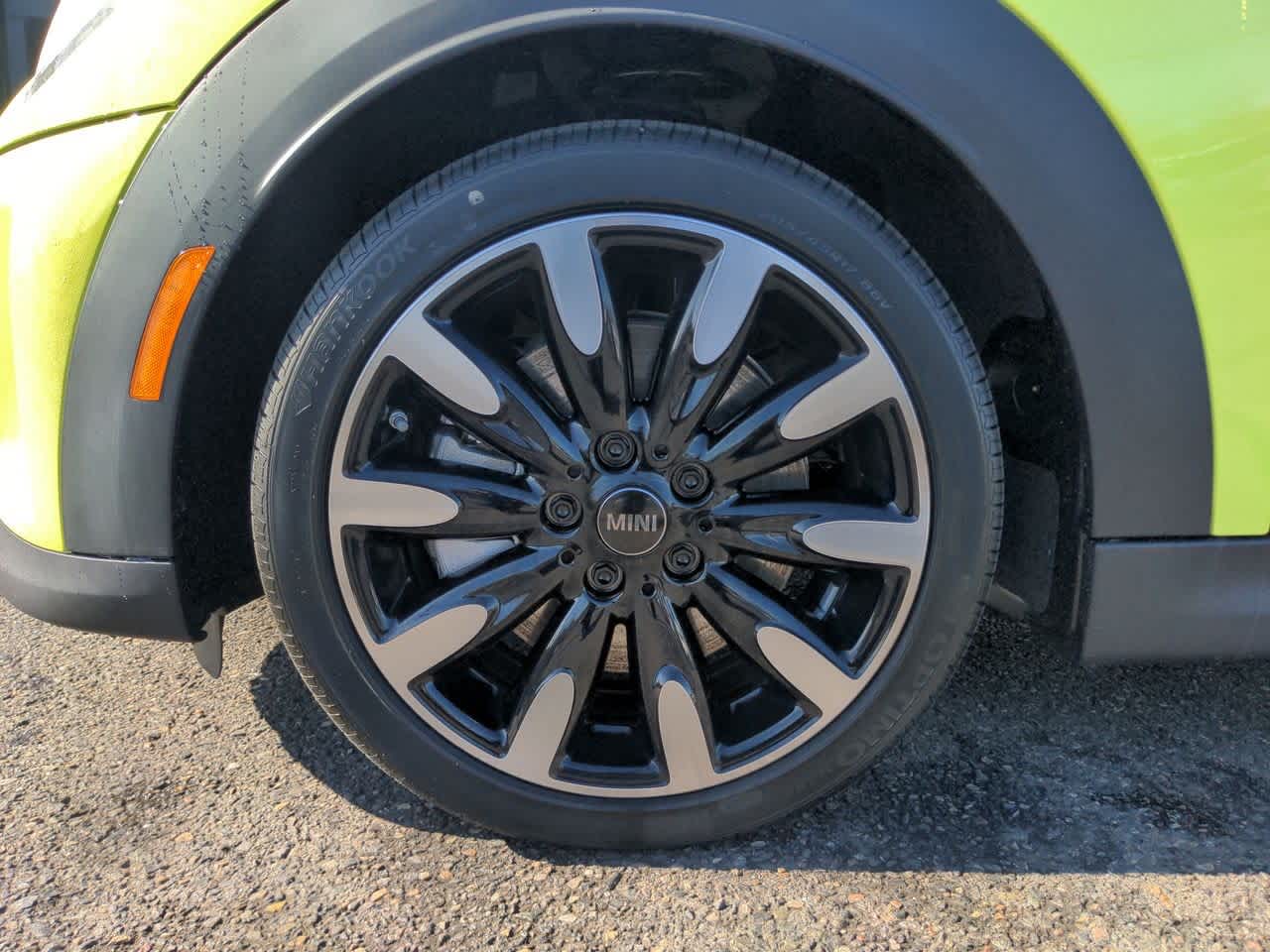 Thumbnail: 2023 MINI Cooper Convertible - 12