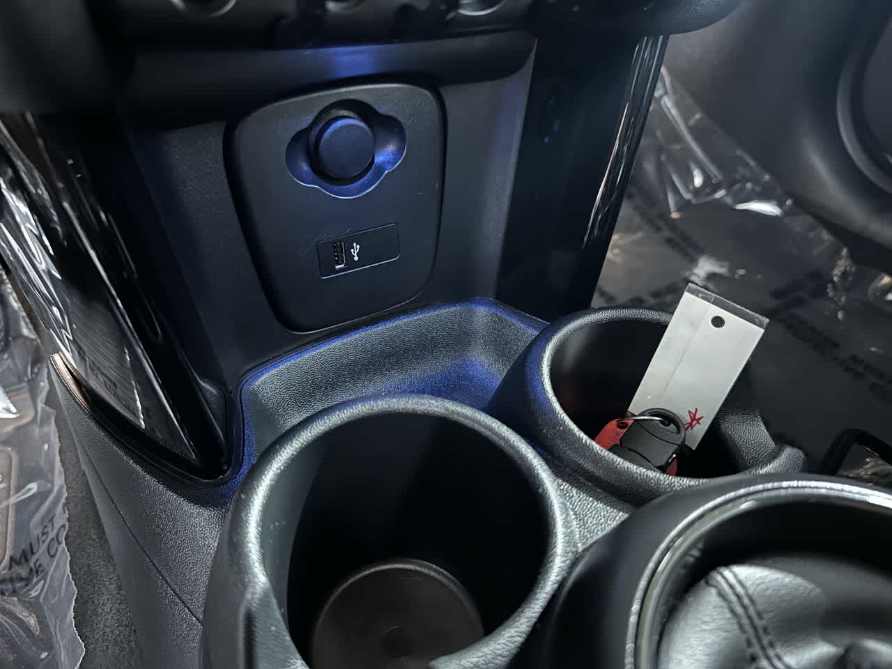 Thumbnail: 2024 MINI Cooper Convertible - 22