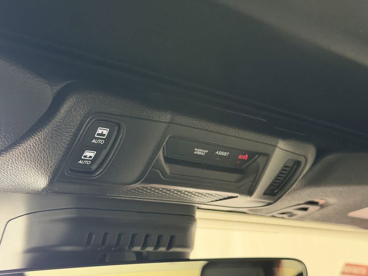 Thumbnail: 2024 Jeep Wrangler - 20