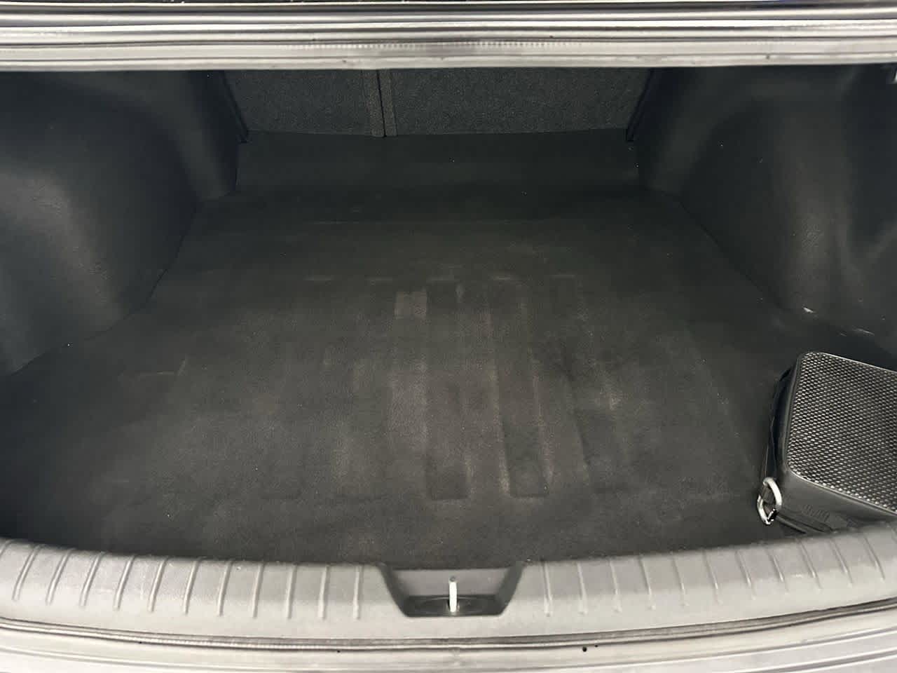 Thumbnail: 2019 Kia Optima - 8