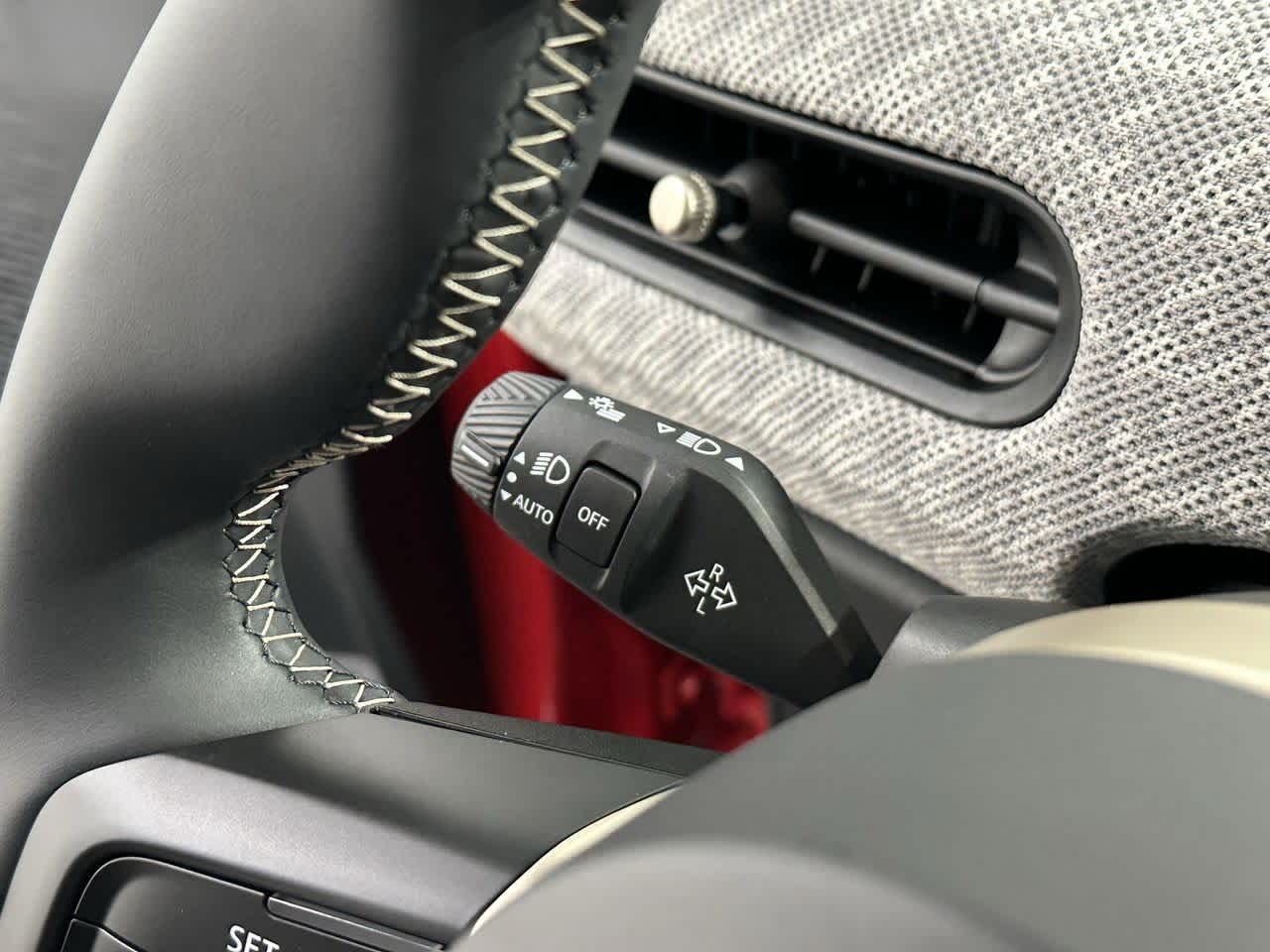 Thumbnail: 2025 MINI Cooper Hardtop - 15