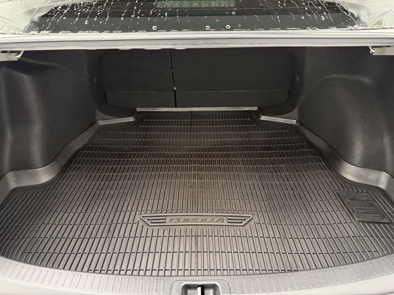 Thumbnail: 2024 Toyota Corolla - 8