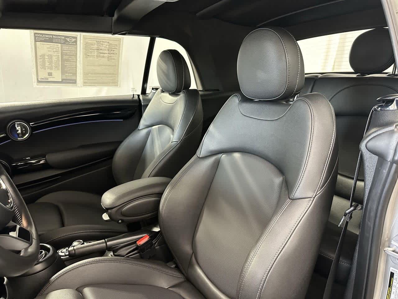 Thumbnail: 2024 MINI Cooper Convertible - 11