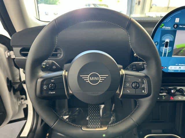 Thumbnail: 2025 MINI Cooper Hardtop - 14