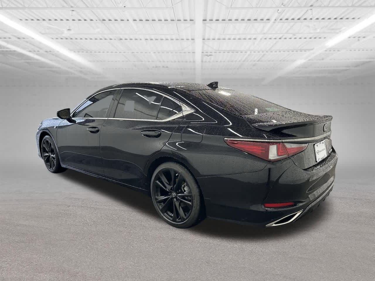 Thumbnail: 2023 Lexus ES - 3