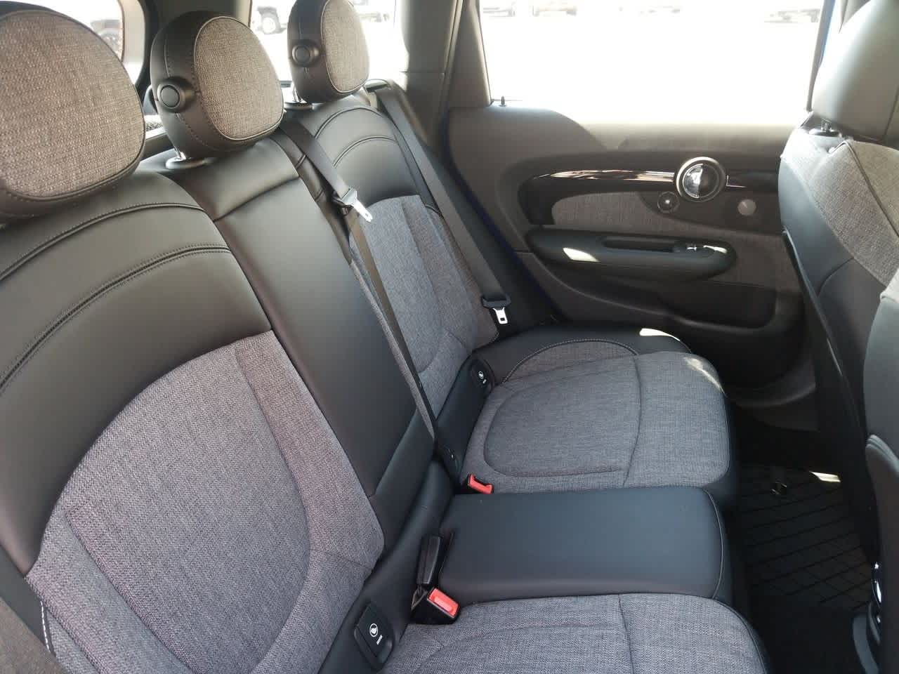 Thumbnail: 2021 MINI Cooper Clubman - 21