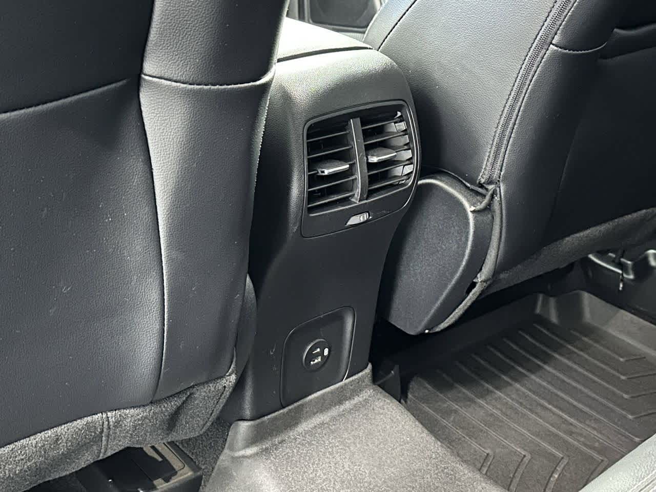 Thumbnail: 2021 Ford Escape - 14