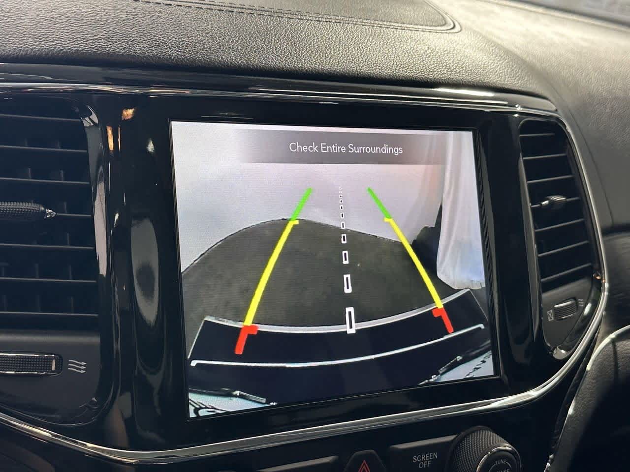 Thumbnail: 2021 Jeep Grand Cherokee - 22