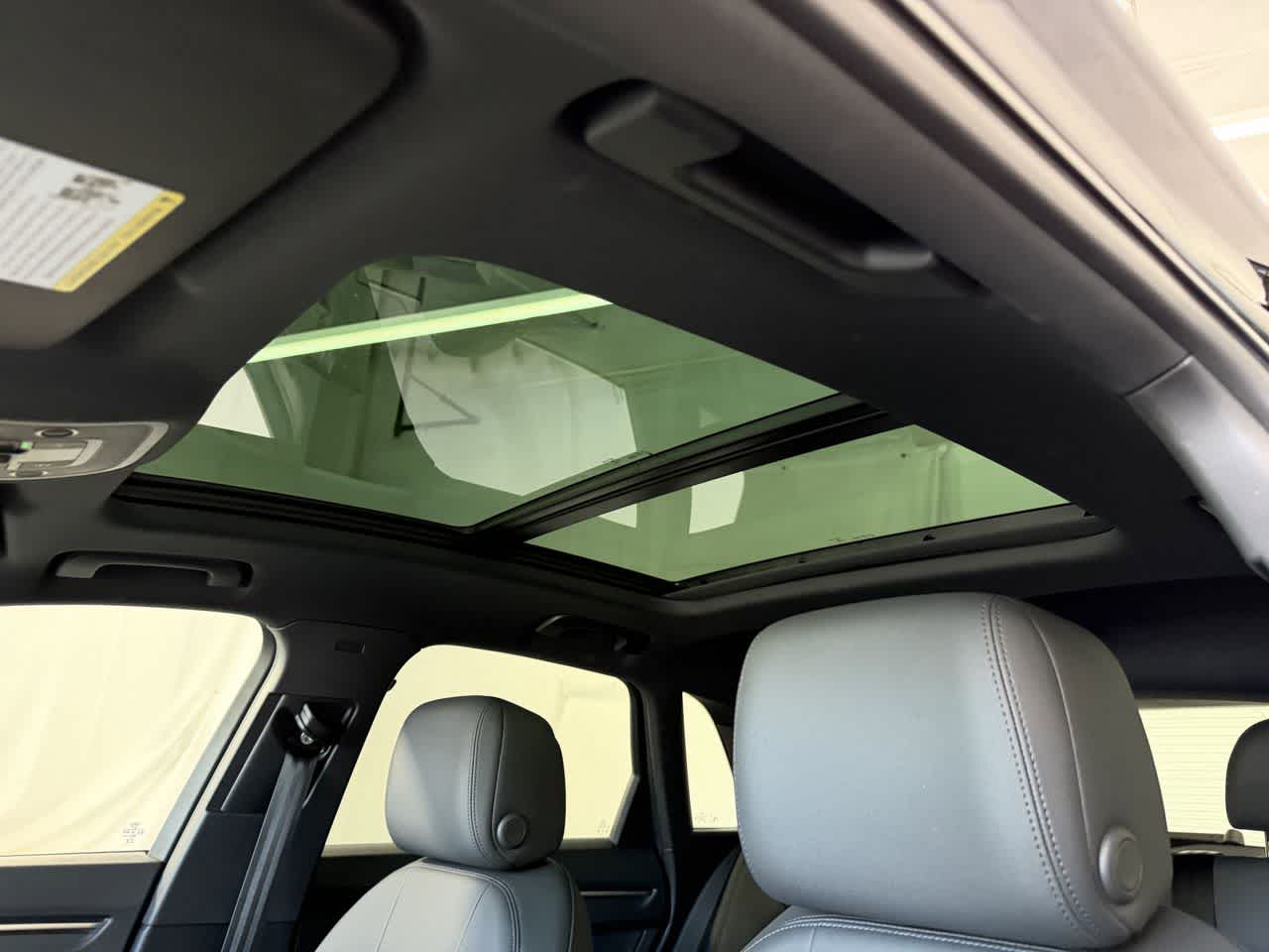 Thumbnail: 2024 Audi Q3 - 14