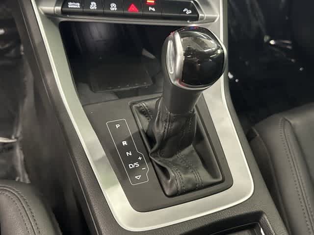 Thumbnail: 2020 Audi Q3 - 24