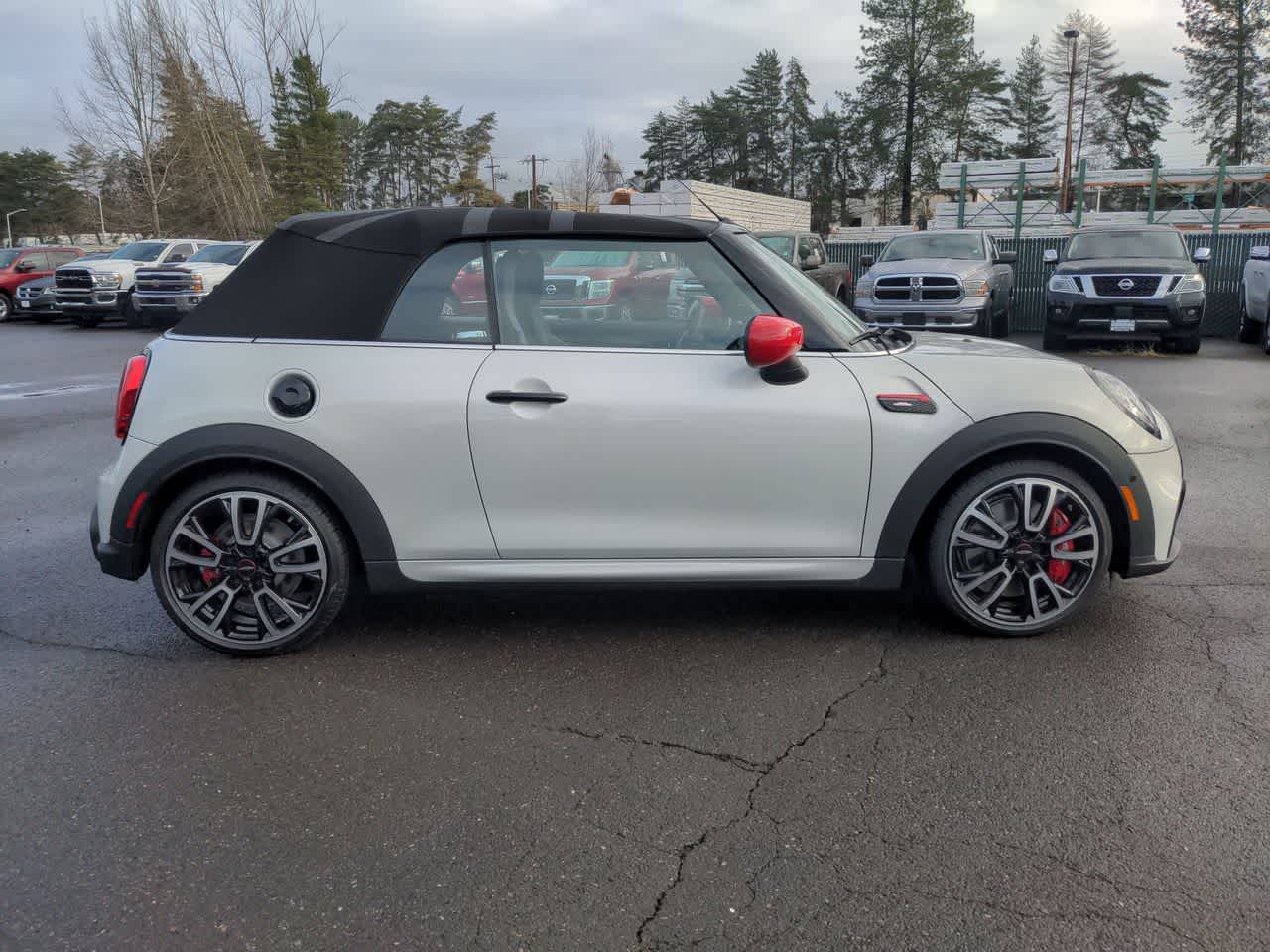 Thumbnail: 2023 MINI Cooper Convertible - 7