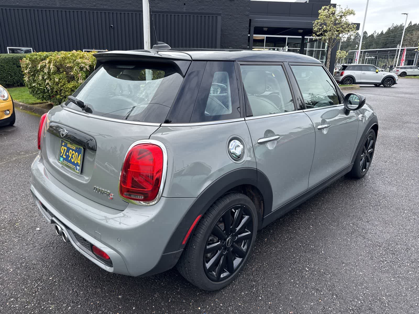 Thumbnail: 2021 MINI Cooper Hardtop - 10