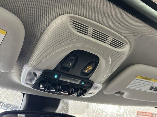 Thumbnail: 2022 MINI Cooper Hardtop - 18