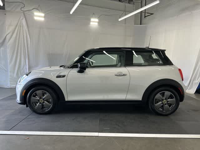 Used 2023 MINI Hardtop 2 Door SE with VIN WMW13DJ05P2T00565 for sale in Portland, OR