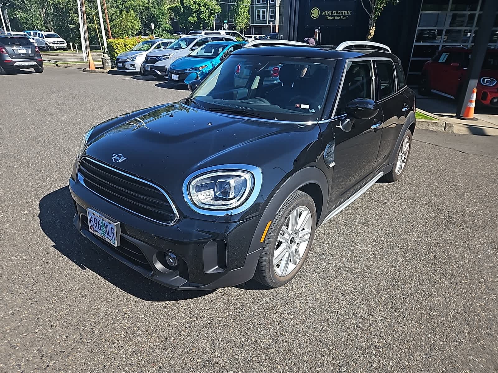 Thumbnail: 2022 MINI Cooper Countryman - 1