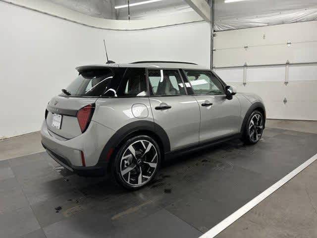 Thumbnail: 2025 MINI Cooper Hardtop - 6
