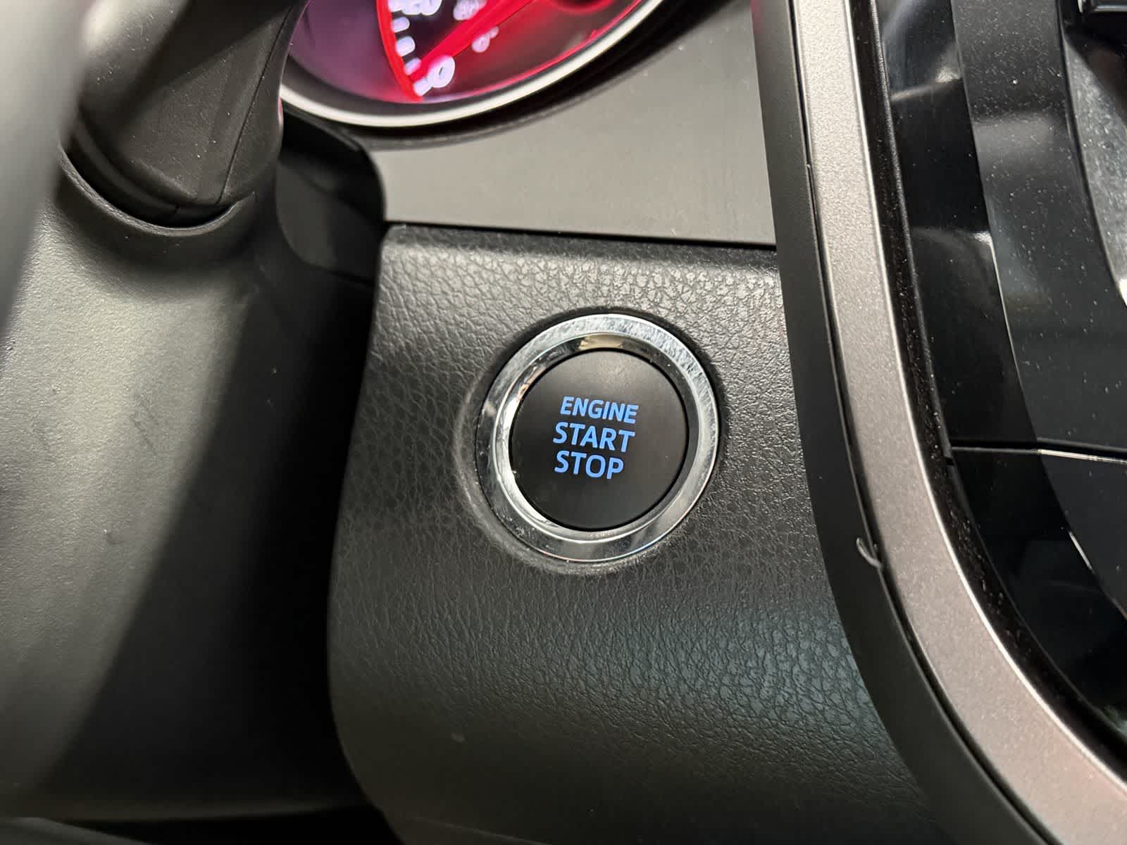 2022 Toyota Camry XSE - Photo 19