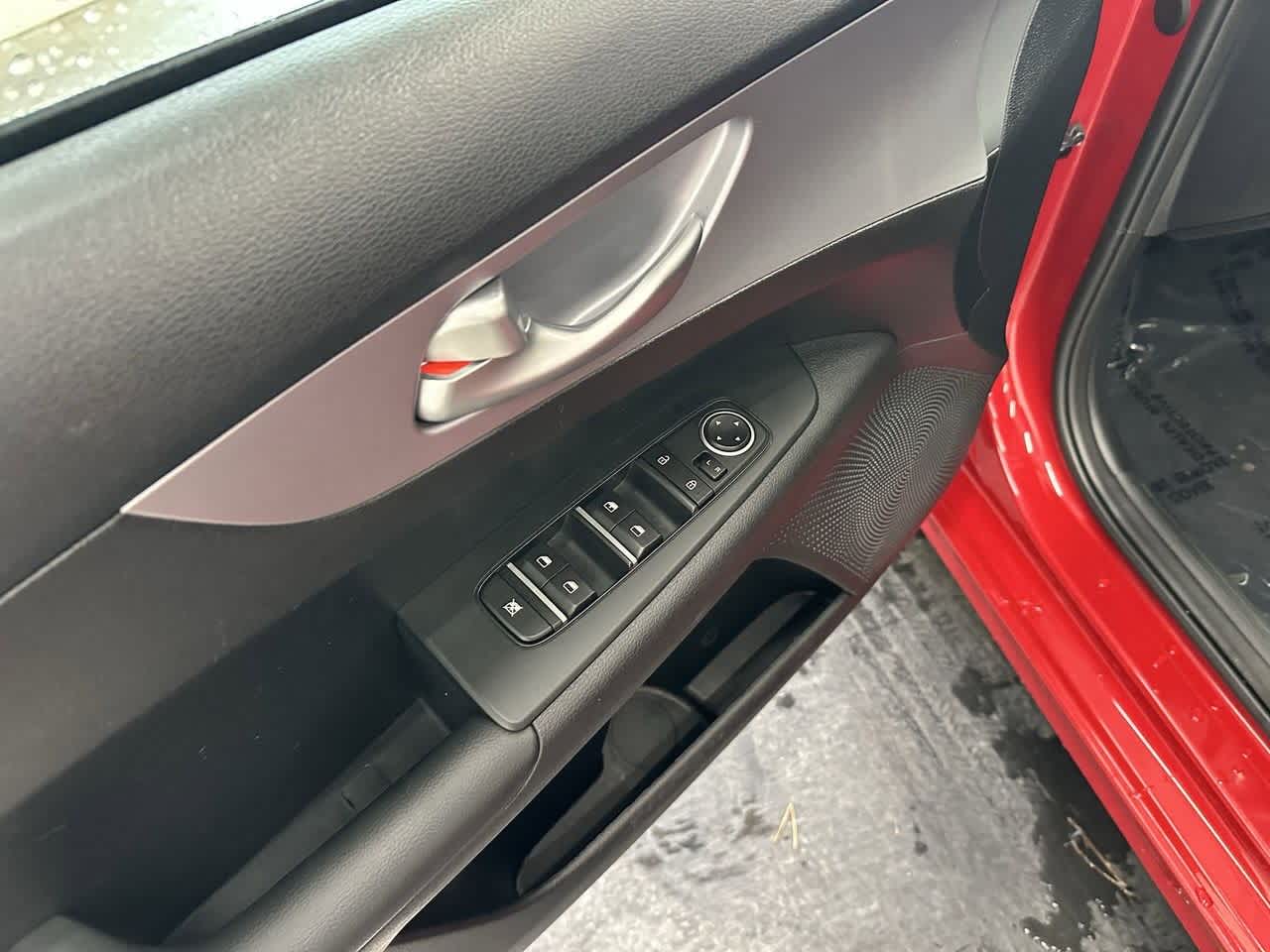 Thumbnail: 2024 Kia Forte - 12