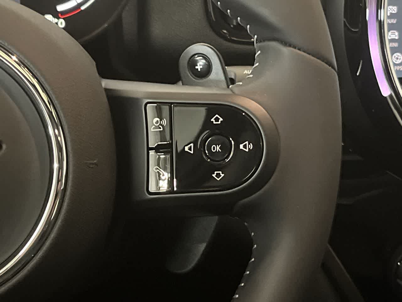 Thumbnail: 2023 MINI Cooper Countryman - 24