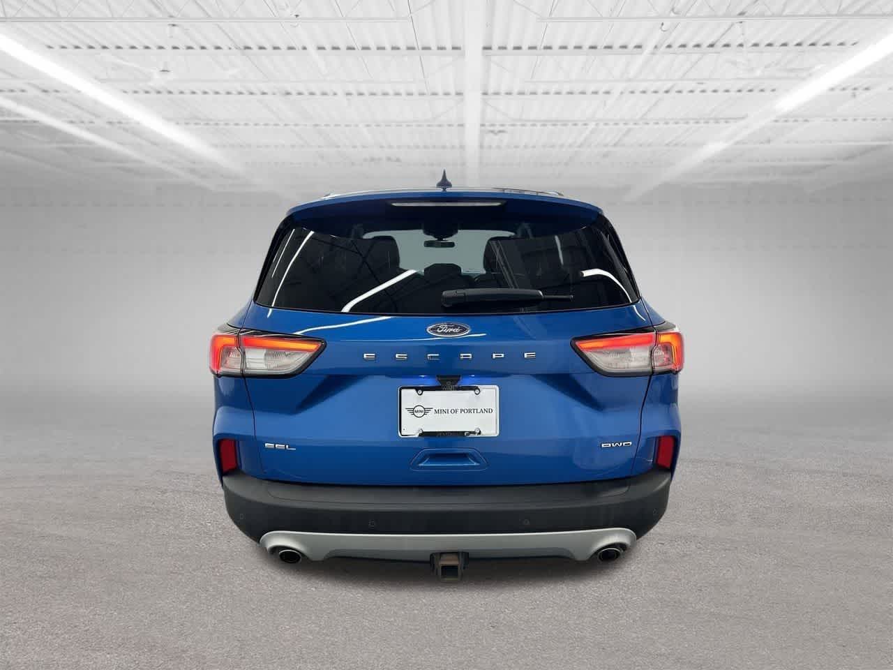 Thumbnail: 2021 Ford Escape - 4