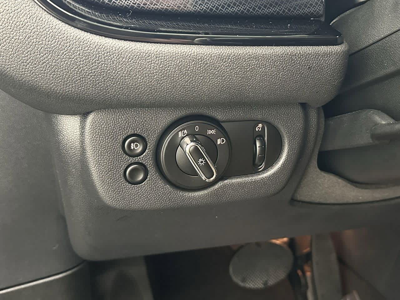 Thumbnail: 2023 MINI Cooper Clubman - 15