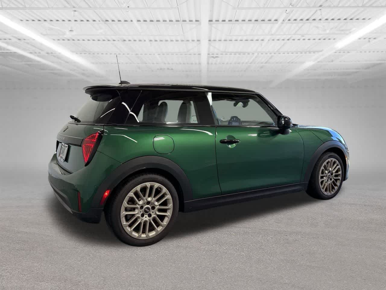 Thumbnail: 2025 MINI Cooper Hardtop - 6
