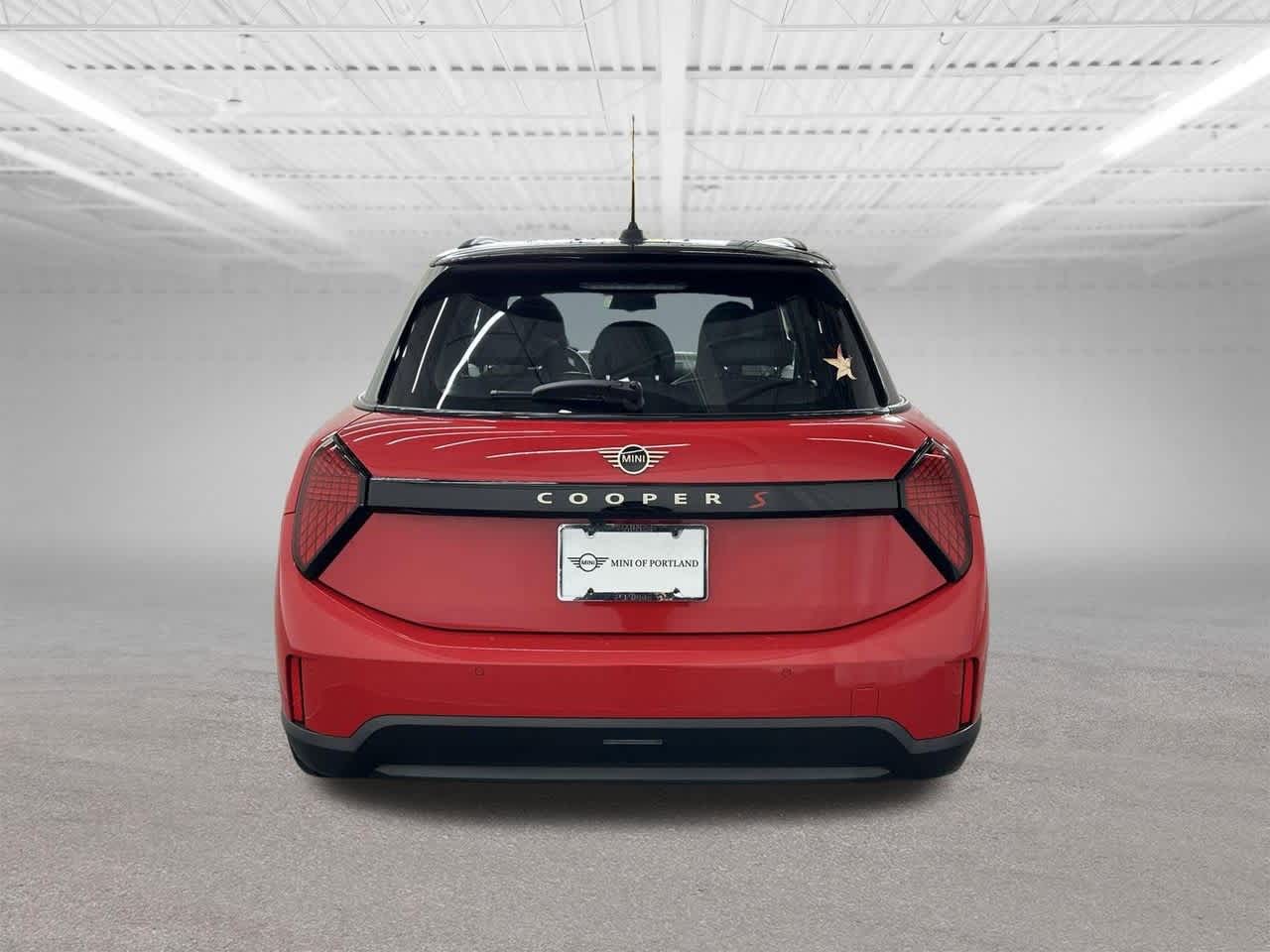 Thumbnail: 2025 MINI Cooper Hardtop - 4