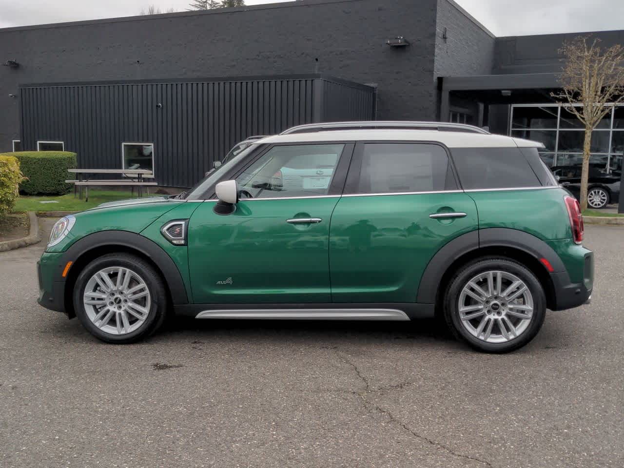 Thumbnail: 2023 MINI Cooper Countryman - 3