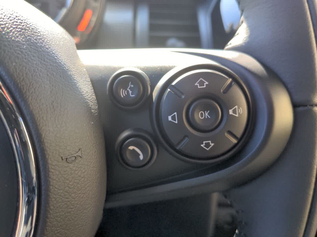 Thumbnail: 2020 MINI Cooper Hardtop - 26