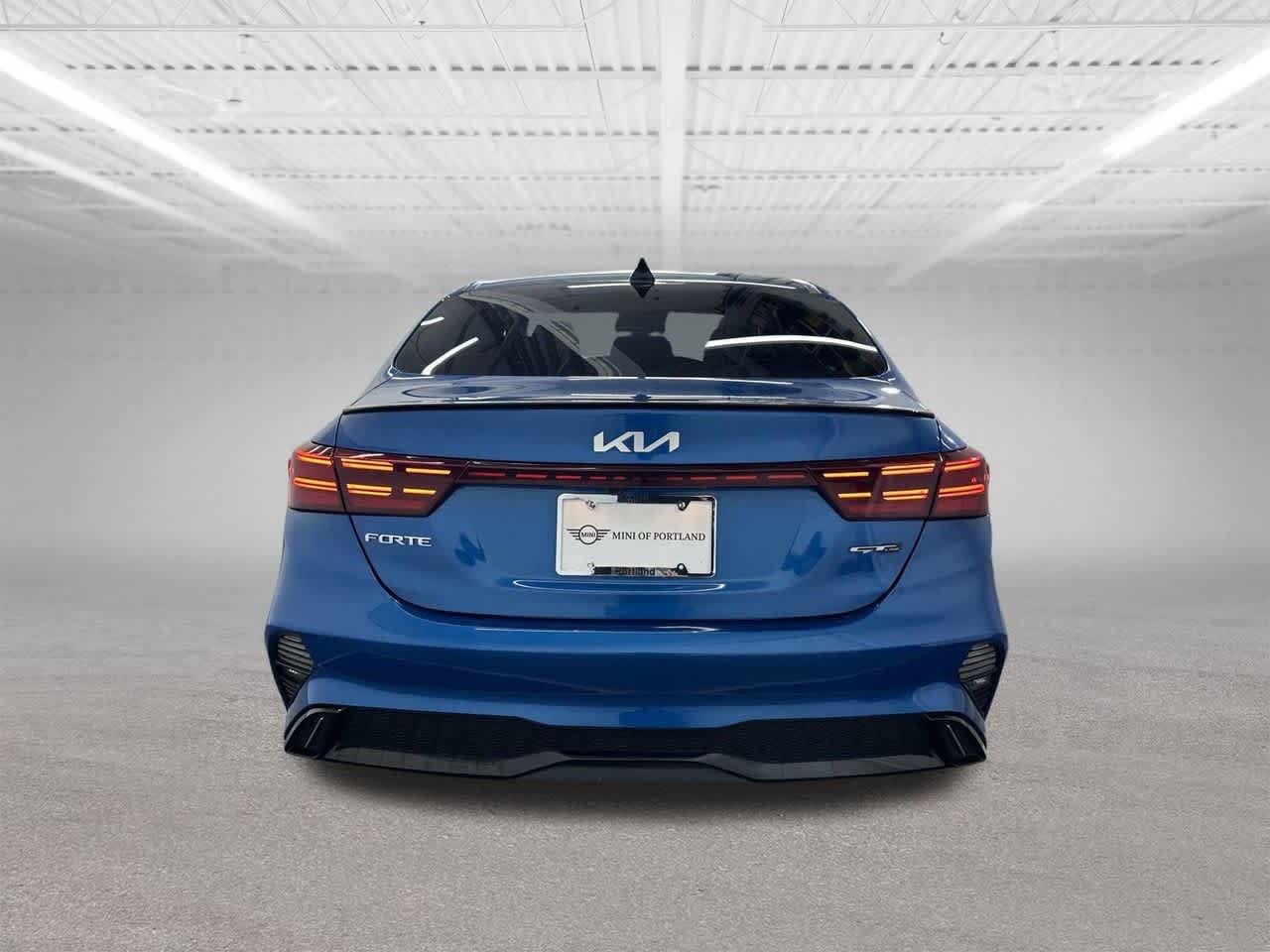 Thumbnail: 2022 Kia Forte - 4