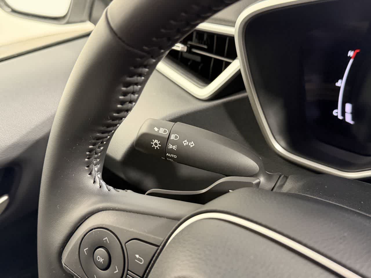 Thumbnail: 2024 Toyota Corolla - 18