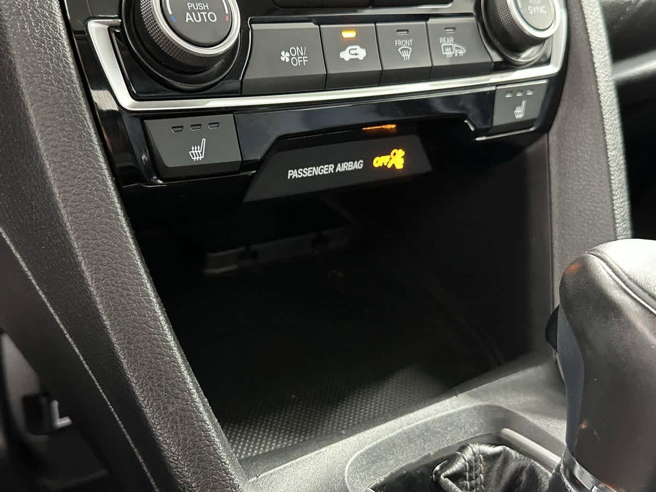 Thumbnail: 2019 Honda Civic - 23