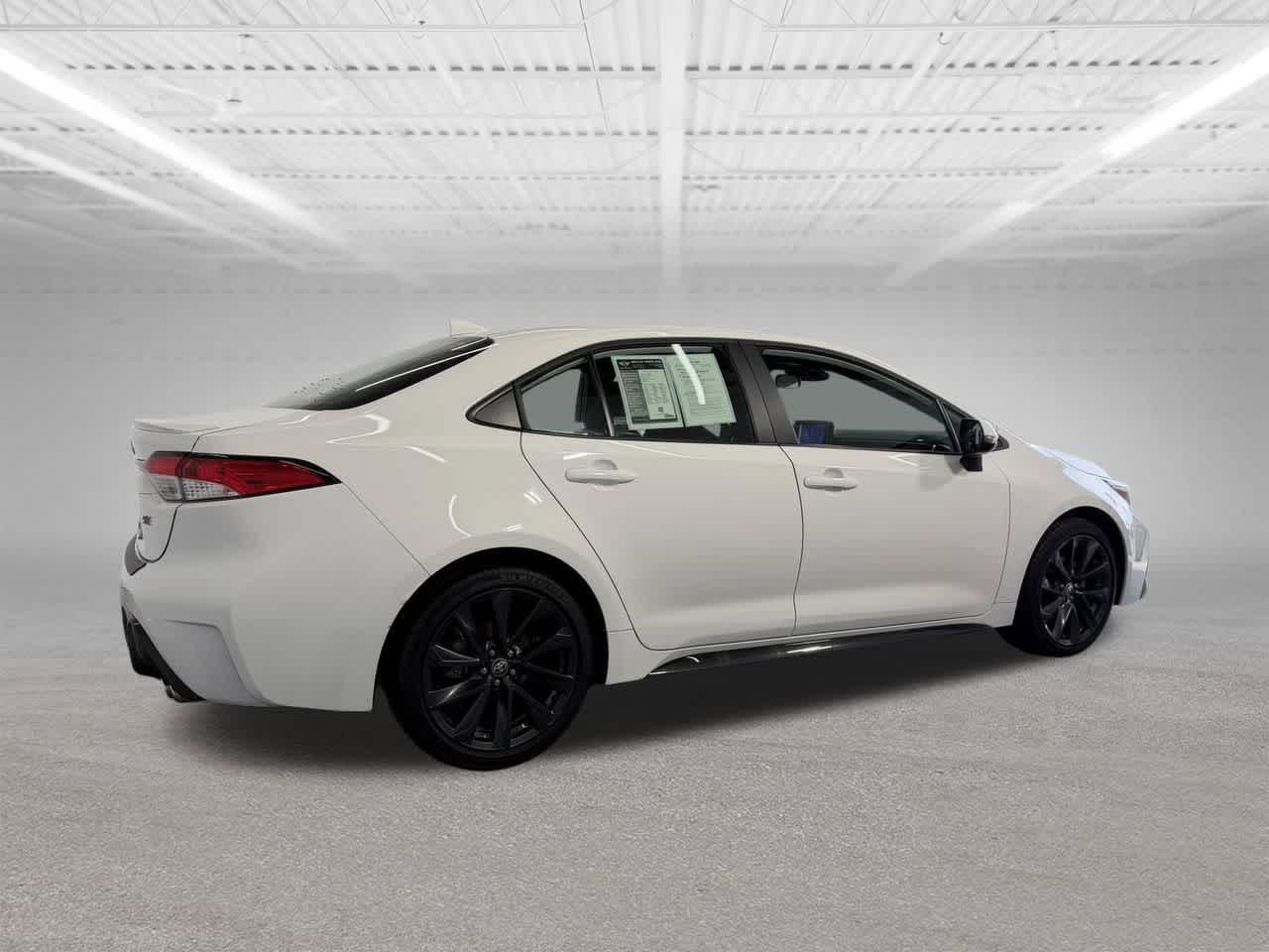 Thumbnail: 2024 Toyota Corolla - 6