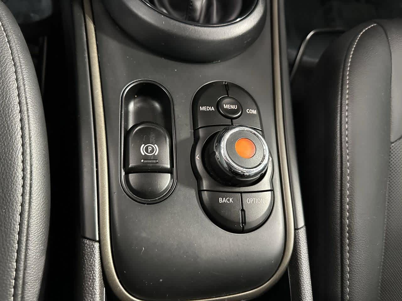 Thumbnail: 2022 MINI Cooper Countryman - 24