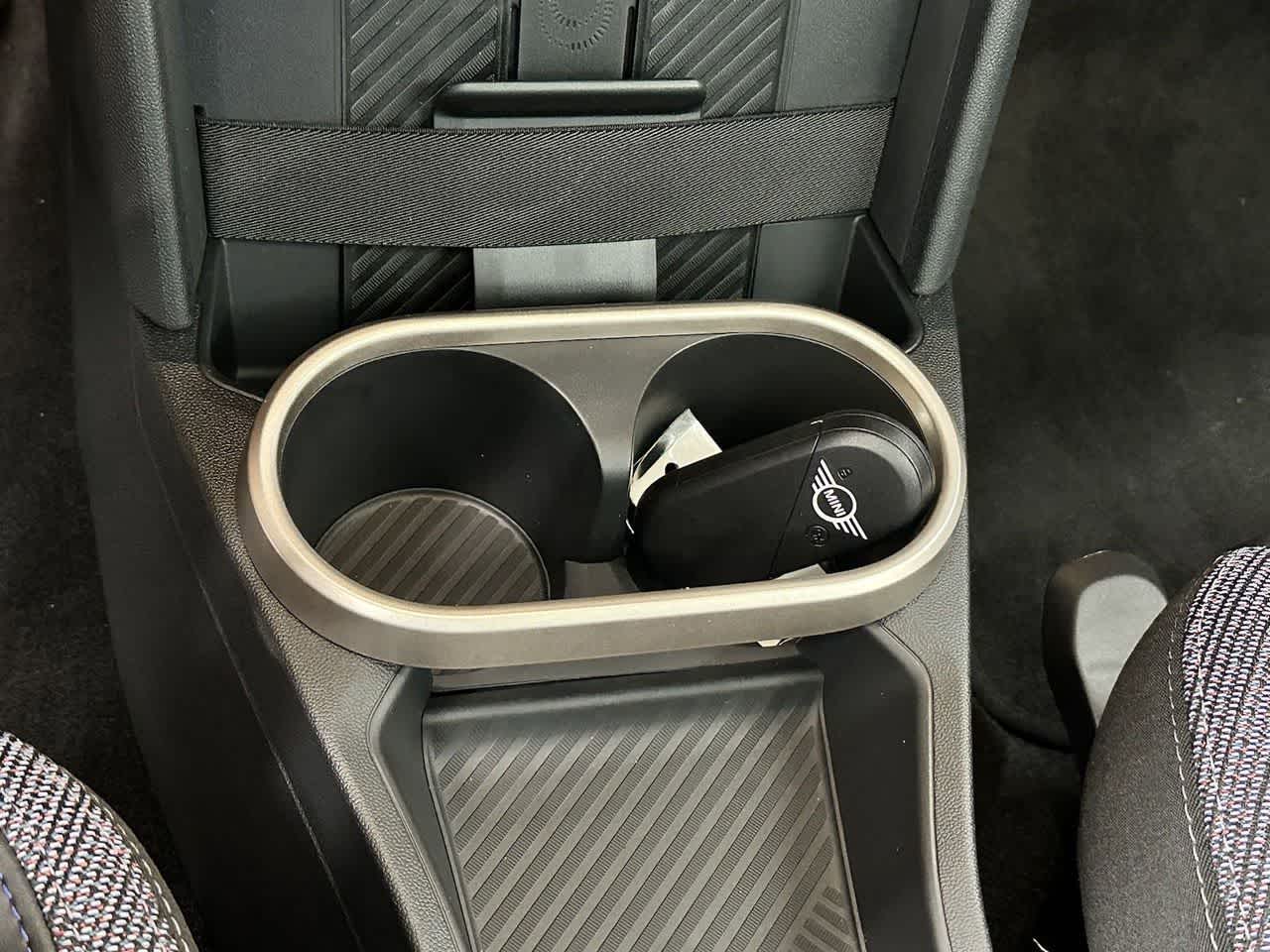 Thumbnail: 2025 MINI Cooper Hardtop - 21