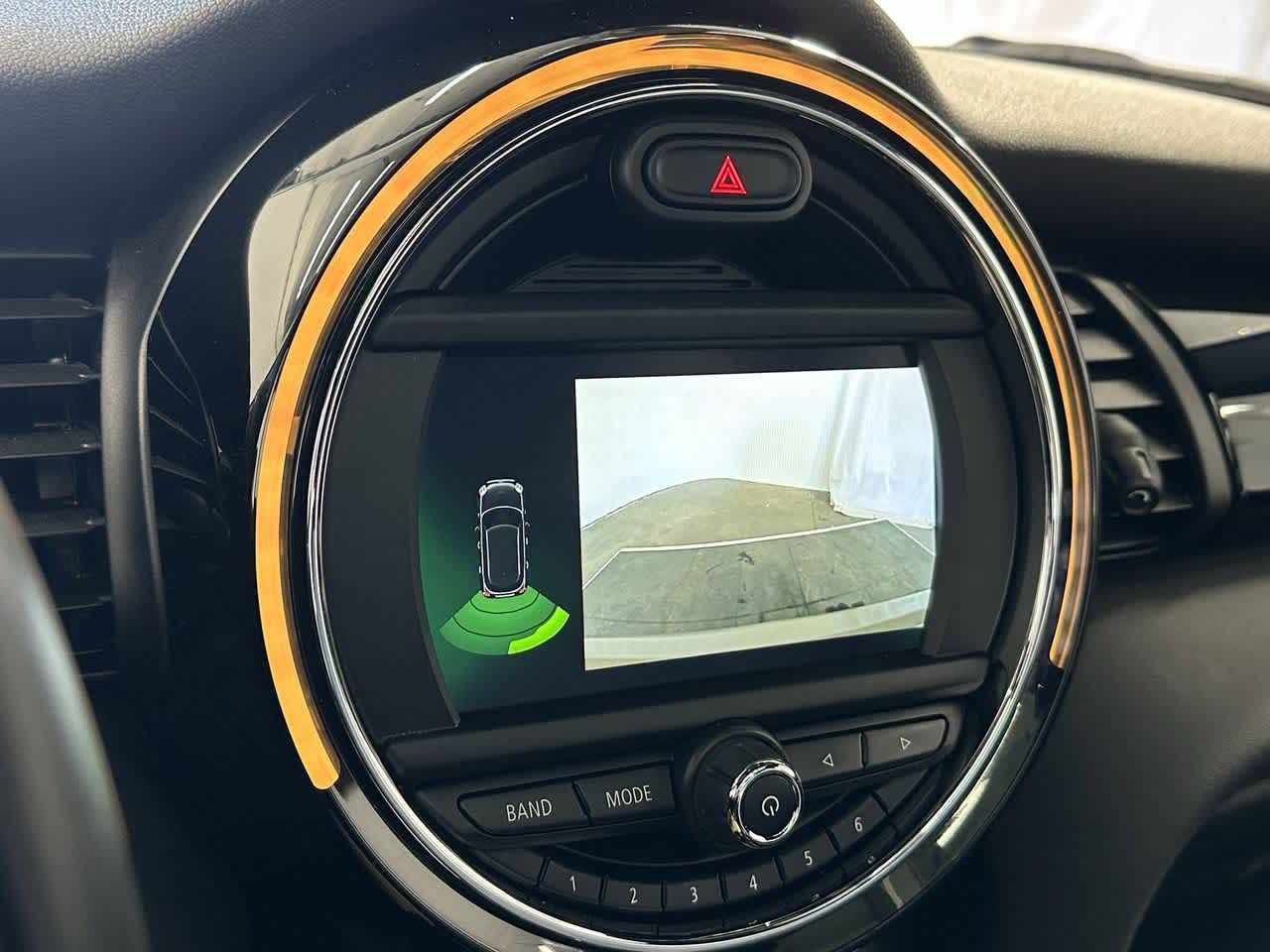 Thumbnail: 2019 MINI Cooper Hardtop - 22