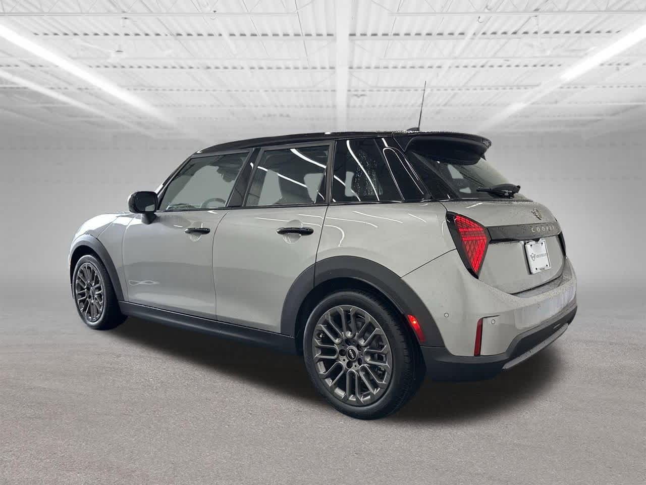 Thumbnail: 2025 MINI Cooper Hardtop - 3