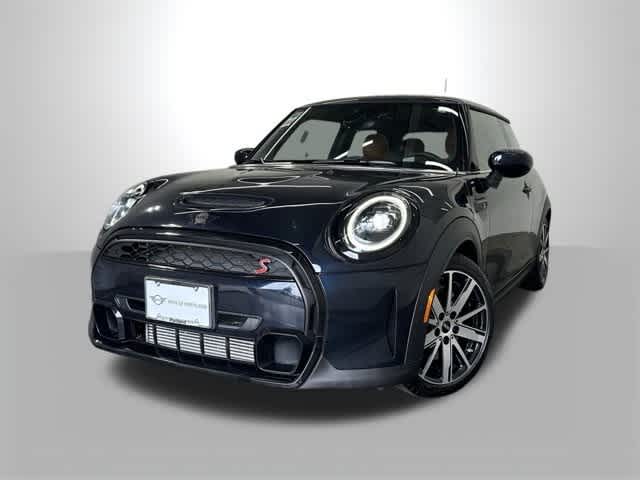 2022 MINI Hardtop 2 Door S's photo