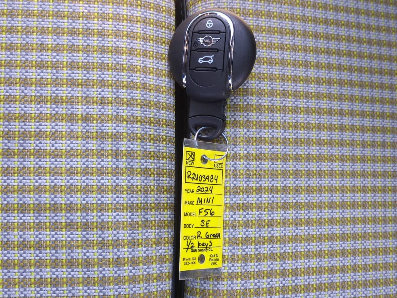 Thumbnail: 2024 MINI Cooper Hardtop - 34