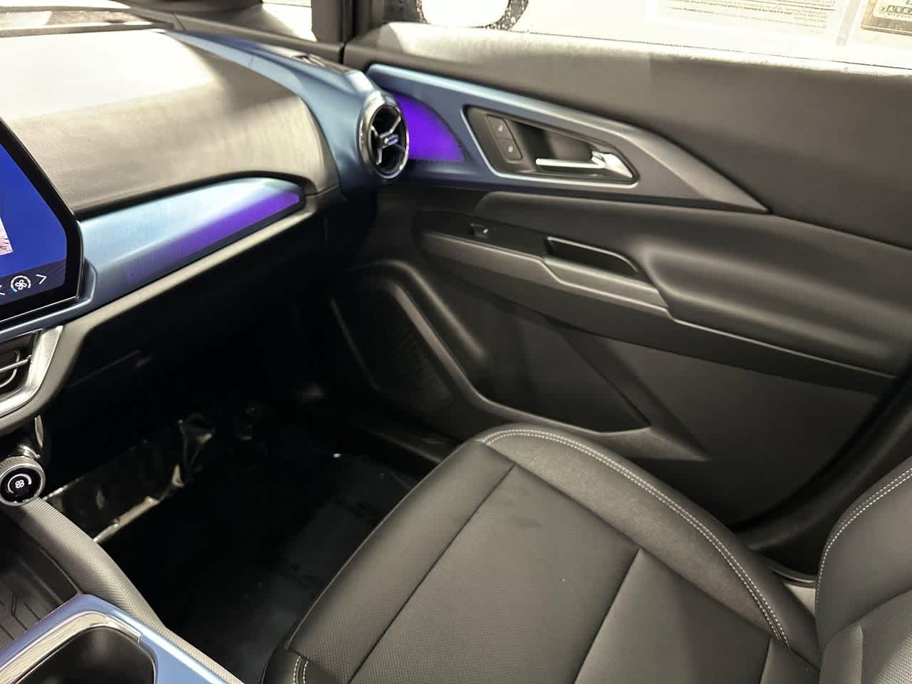 Thumbnail: 2024 Chevrolet Equinox - 21