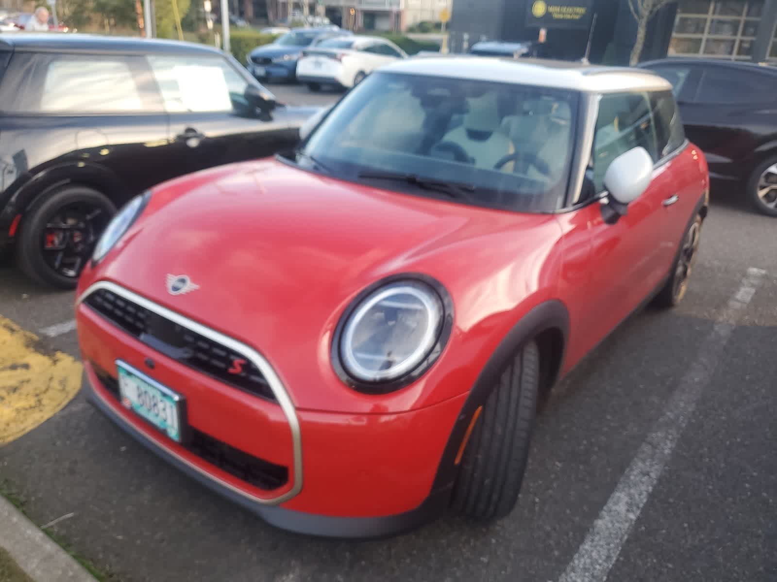 2025 MINI Hardtop 2 Door S's photo