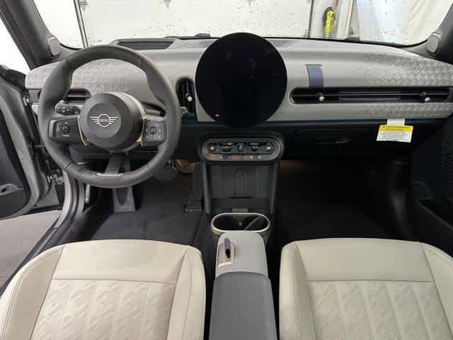 Thumbnail: 2025 MINI Cooper Hardtop - 11