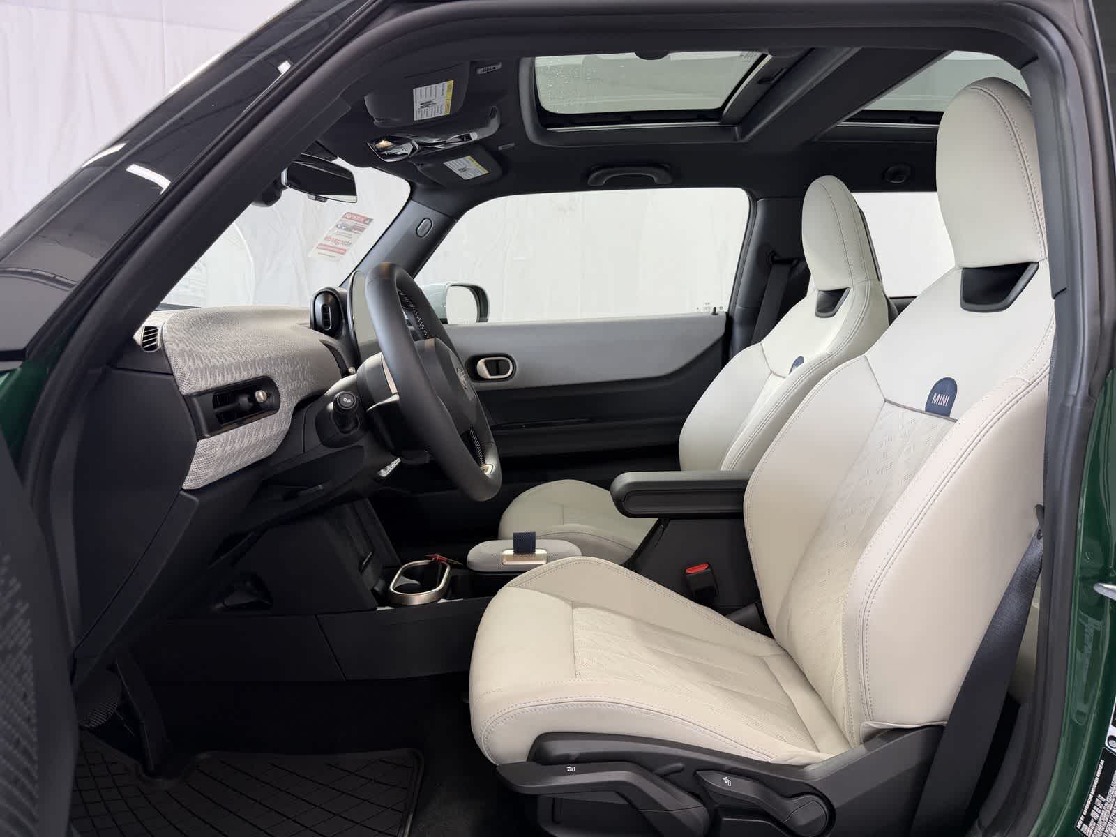 Thumbnail: 2026 MINI Cooper Hardtop - 9