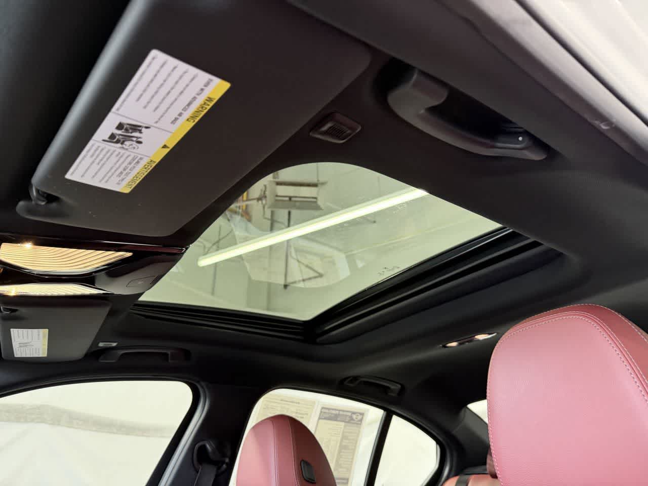 Thumbnail: 2023 BMW 3 Series - 14