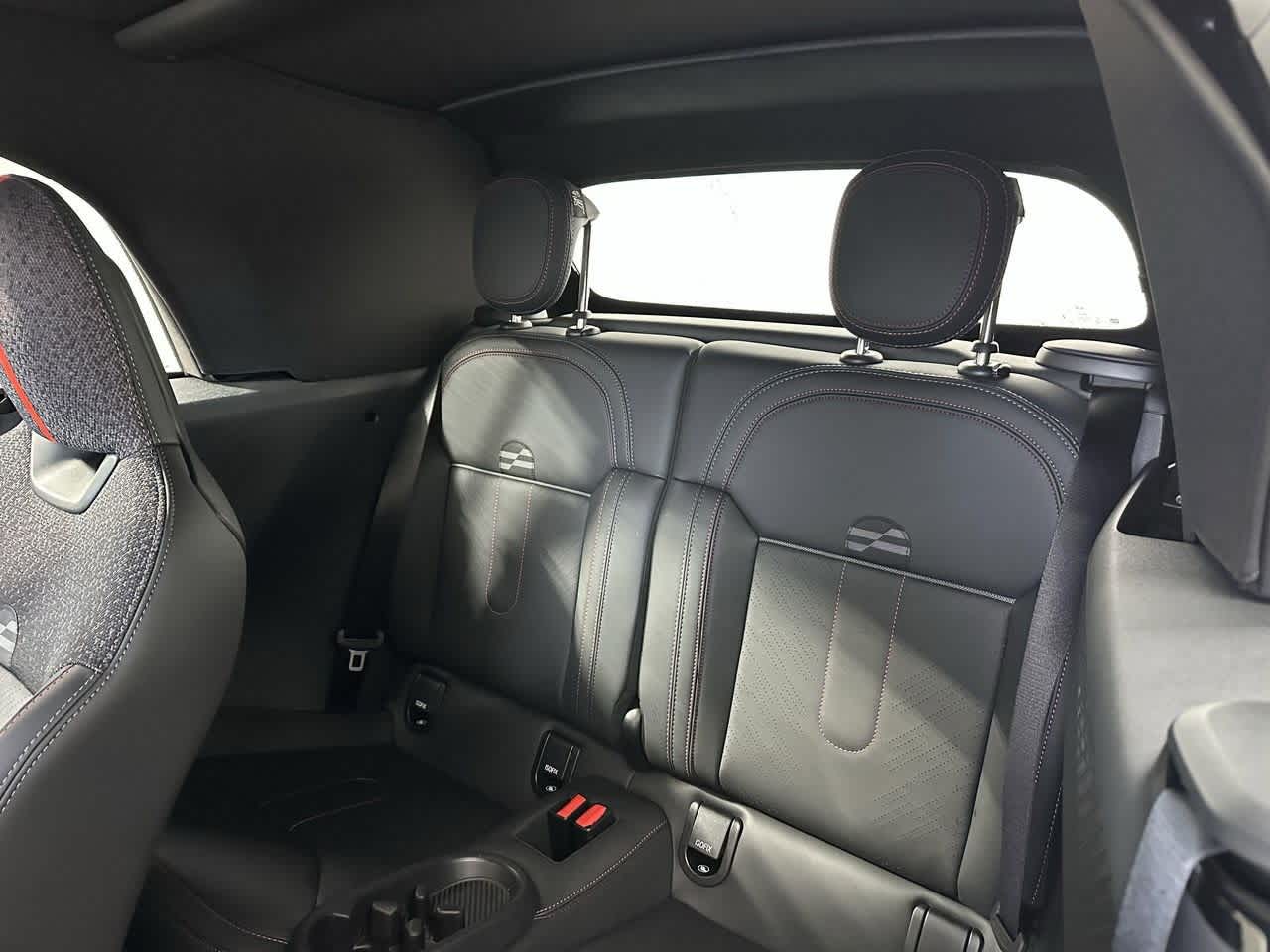 Thumbnail: 2026 MINI Cooper Convertible - 10