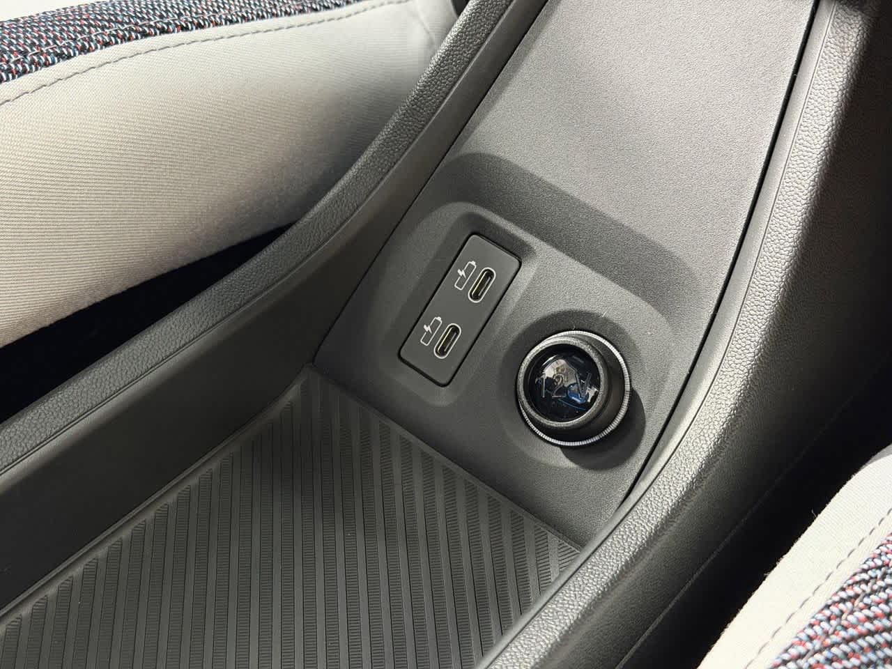 Thumbnail: 2026 MINI Cooper Hardtop - 24