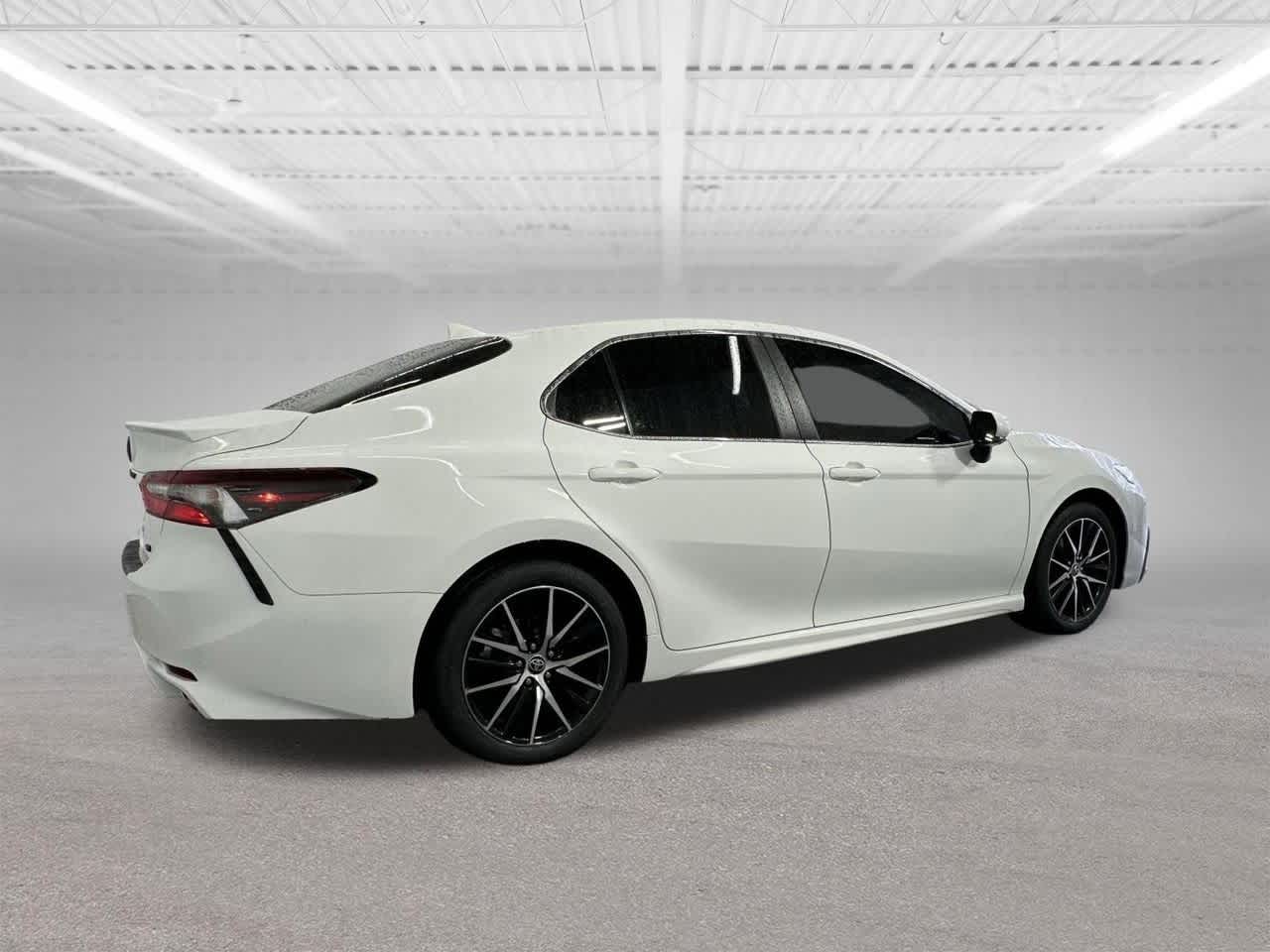 Thumbnail: 2023 Toyota Camry - 5