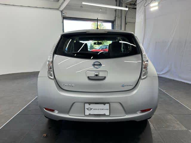 Thumbnail: 2017 Nissan Leaf - 4